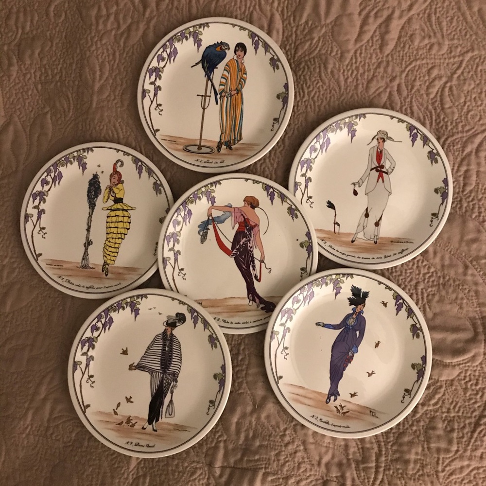 ✨HOST PICK✨ Vintage Bread and Butter Plates
